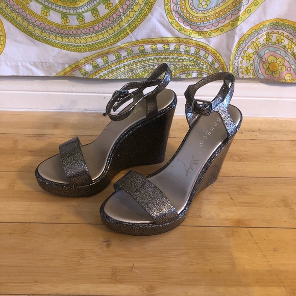 Silver platform wedges - Picture 3 of 3